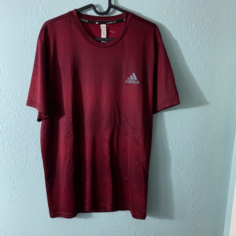 Addidas ClimaLite Large